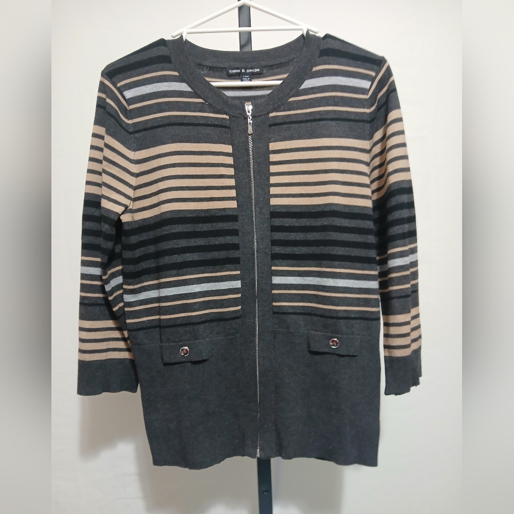 Cable And Gauge Women's Striped Cardigan Sweater